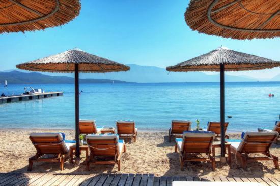 Lefkada Nikiana Two Bedroom Apartment Luaran gambar
