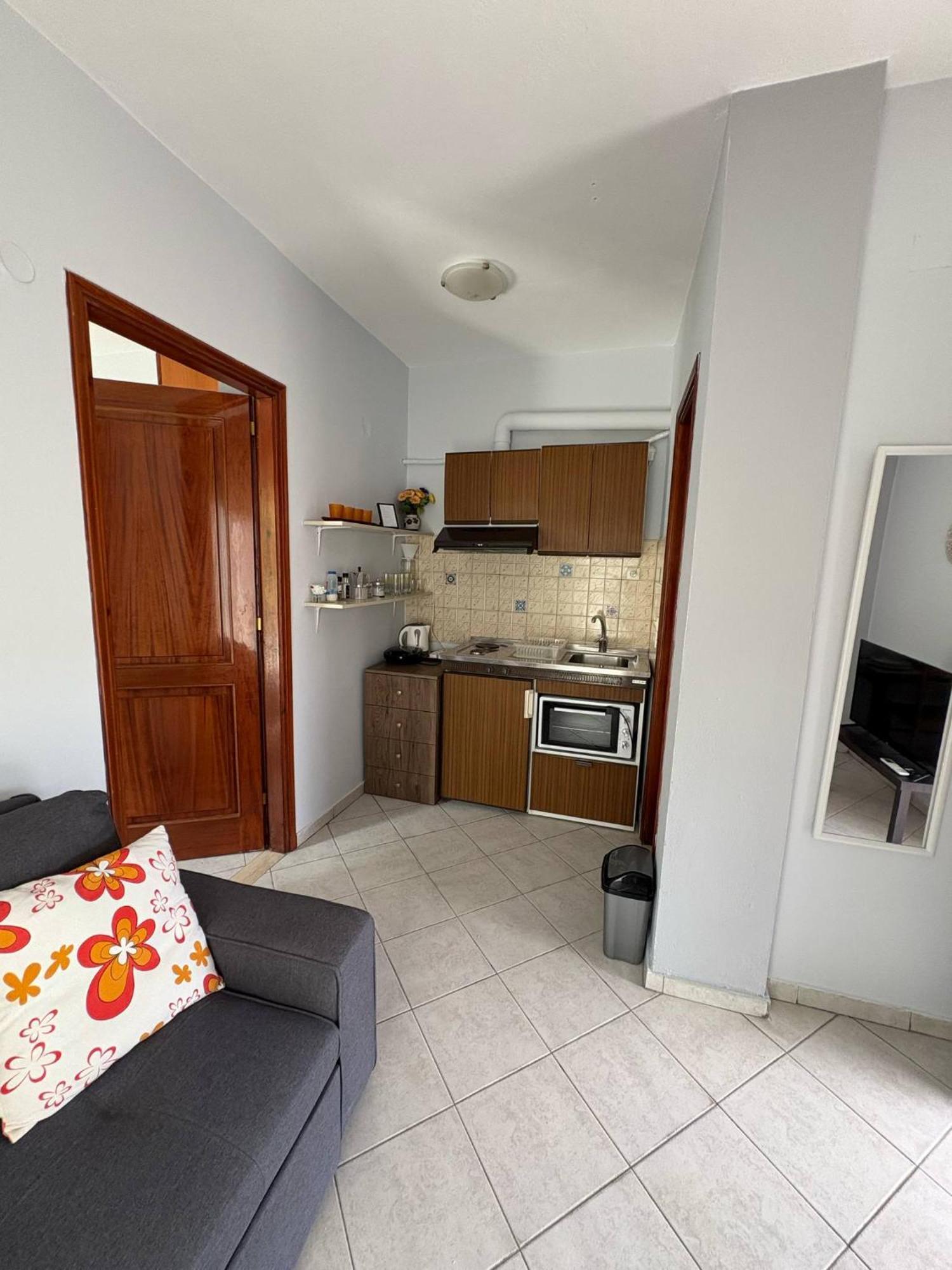 Lefkada Nikiana Two Bedroom Apartment Luaran gambar